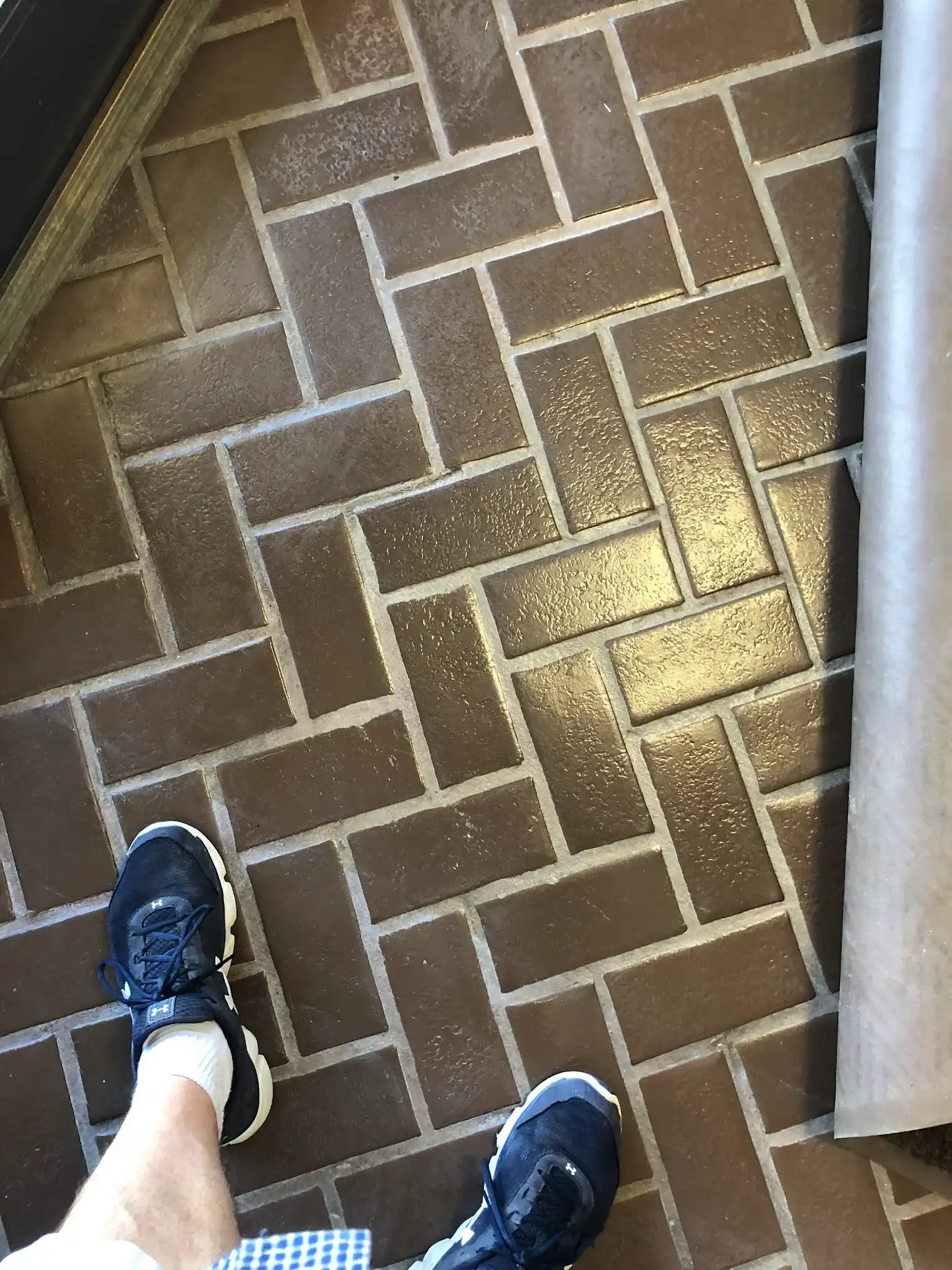 Brick paver and stone tile and grout cleaning on residential outdoor patio